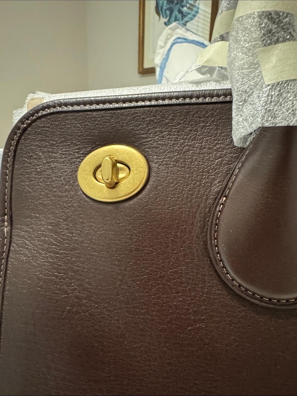 Coach maple BUY NOW turnlock tote size 40 
Prestige and pristine condition! - Picture 7 of 12
